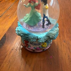 Vintage Disney Little Mermaid Snow Globe with Green and Blue Base